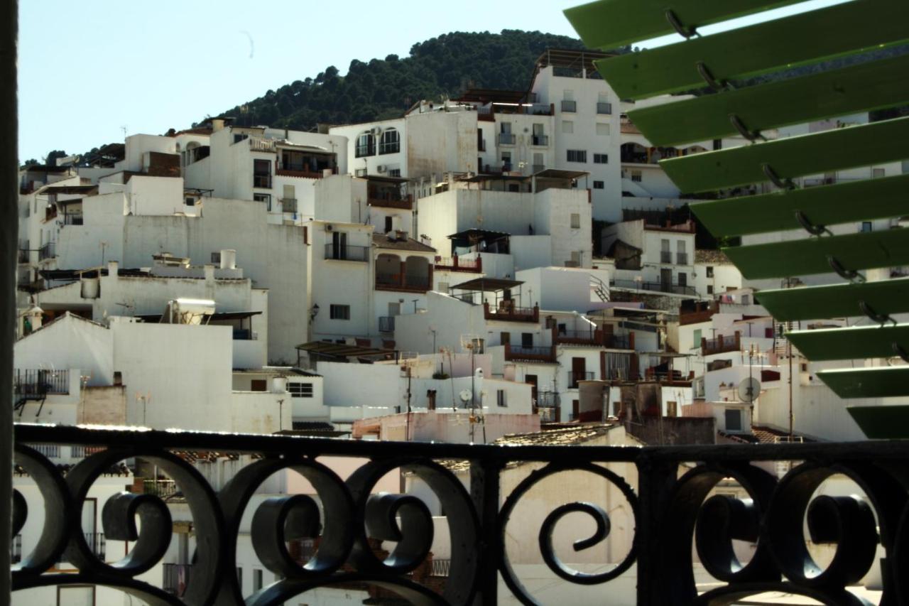 Ferienwohnung Casa Pepe La Rosa Atico Tolox Exterior foto